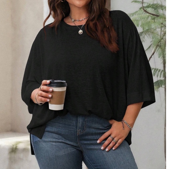Plus Solid Crew Neck Batwing Sleeve Loose Fit Top - Picture 6 of 6
